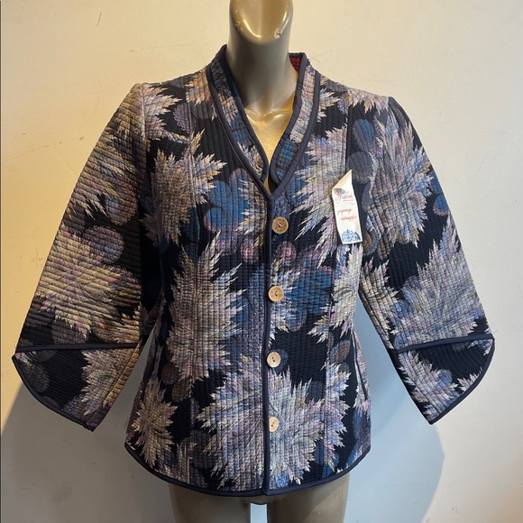 Vintage Jackets & Blazers - Vintage quilted jacket